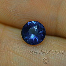 round sapphire