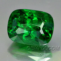 oval green tsavorite garnet