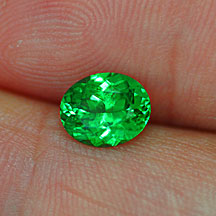 green tsavorite garnet oval